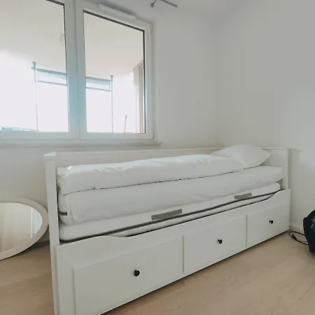 Dobrego Pasterza 120d By Homeprime *